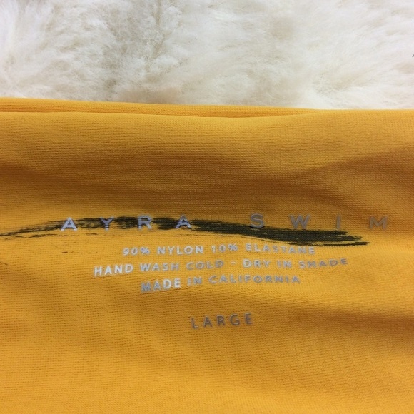 NWOT Ayra Swim Mimosa center knit ruched strap bikini top 12262 - Picture 6 of 7